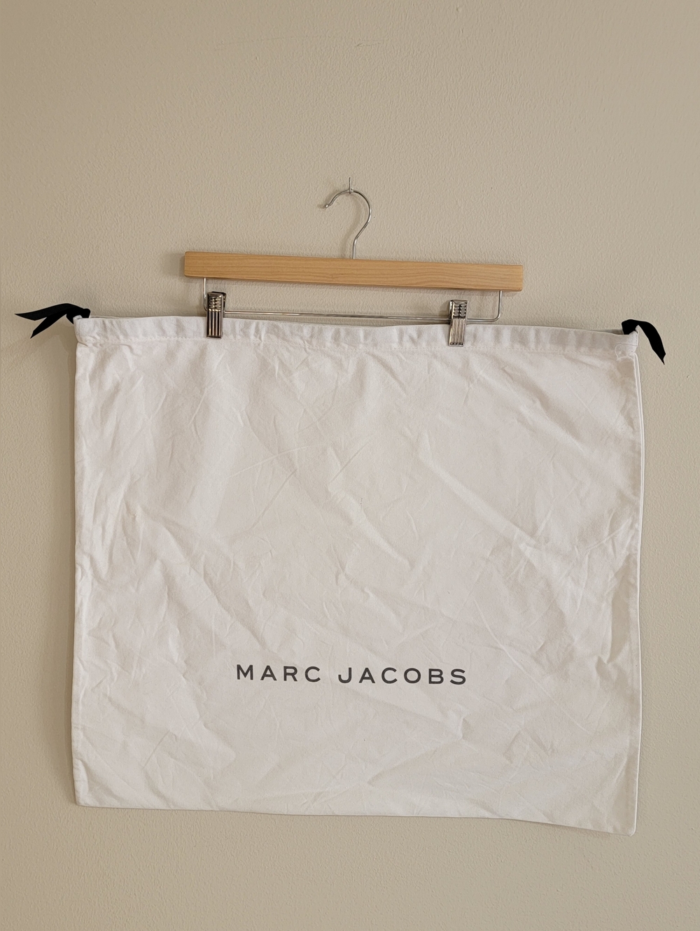 Marc Jacobs White Cotton Logo Drawstring Dust Bag